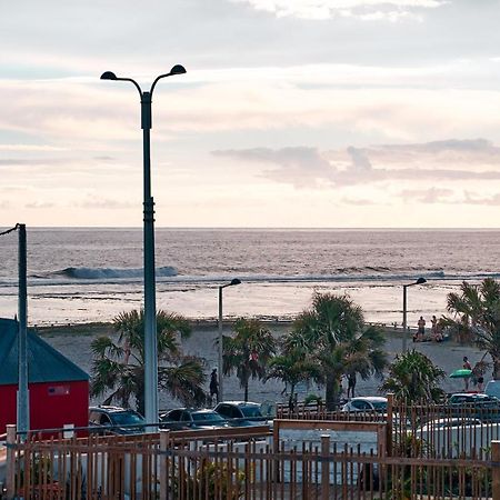 Caz Patio, T2 - 4 Etoiles, Front De Mer Lägenhet Saint Pierre Exteriör bild